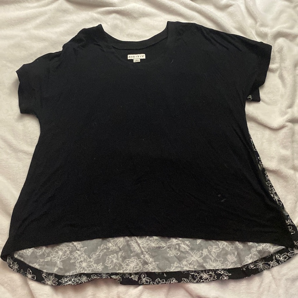 AVA & VIV Black front, Black and White Floral Back, size 1X